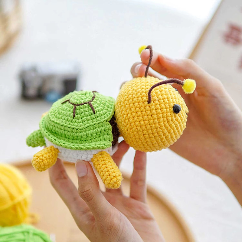 Wholesale Crochet Doll Set Yarn DIY Knitting Turtle Doll Pendant Kits