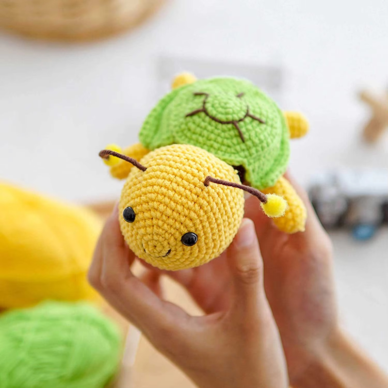 Wholesale Crochet Doll Set Yarn DIY Knitting Turtle Doll Pendant Kits