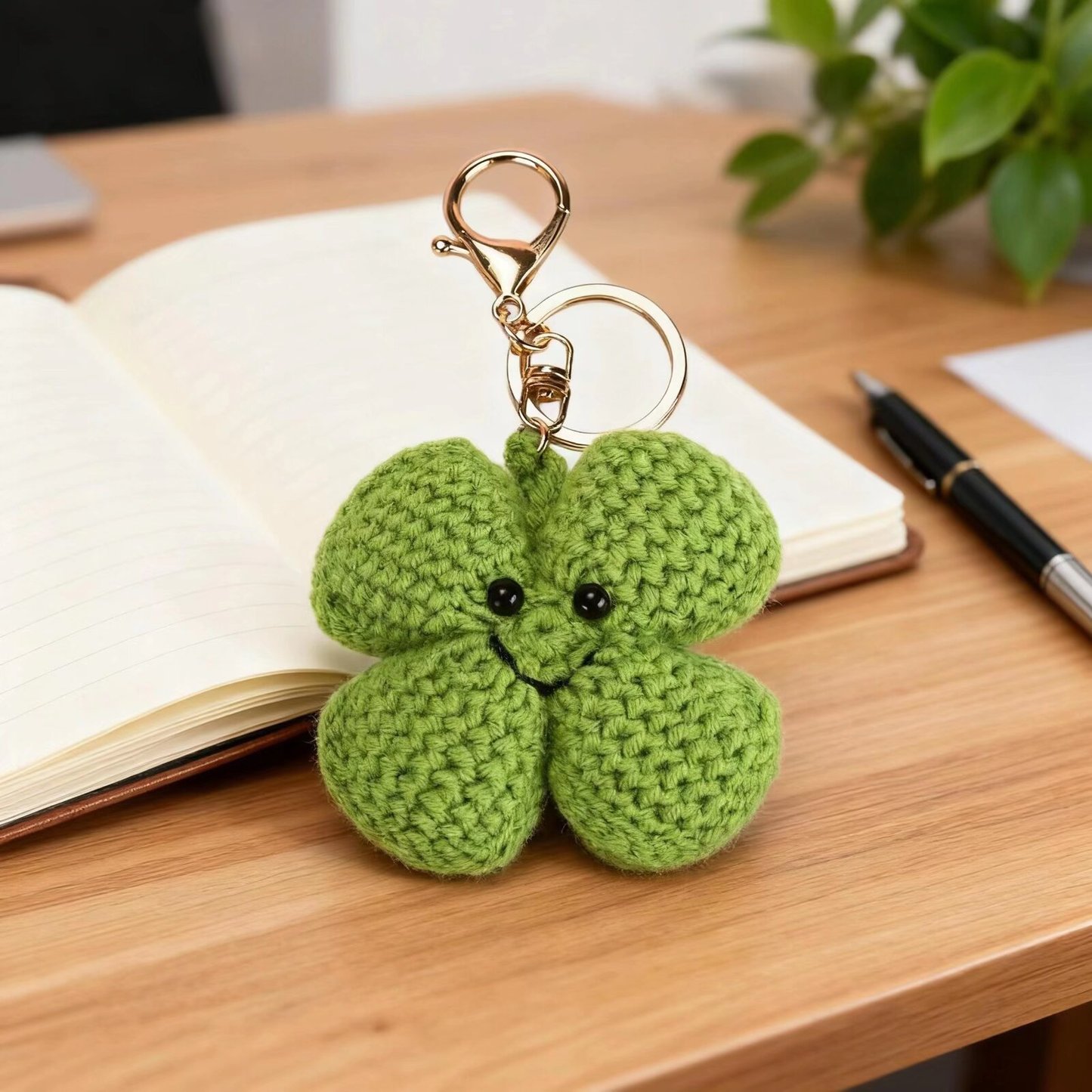 Crochet Four Leaf Clover Keychain Kit