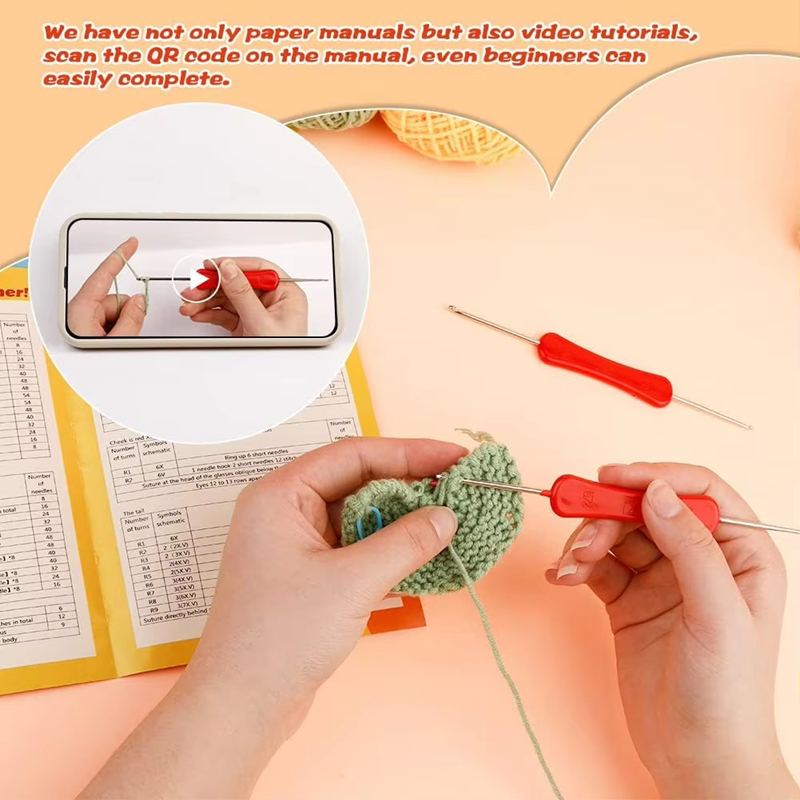 Factory Wholesale DIY Yarn Knitting Dinosaur Fox Elephant Crochet Sets
