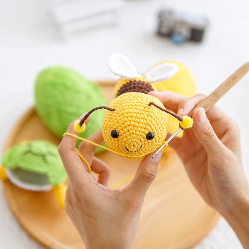 Wholesale Crochet Doll Set Yarn DIY Knitting Turtle Doll Pendant Kits