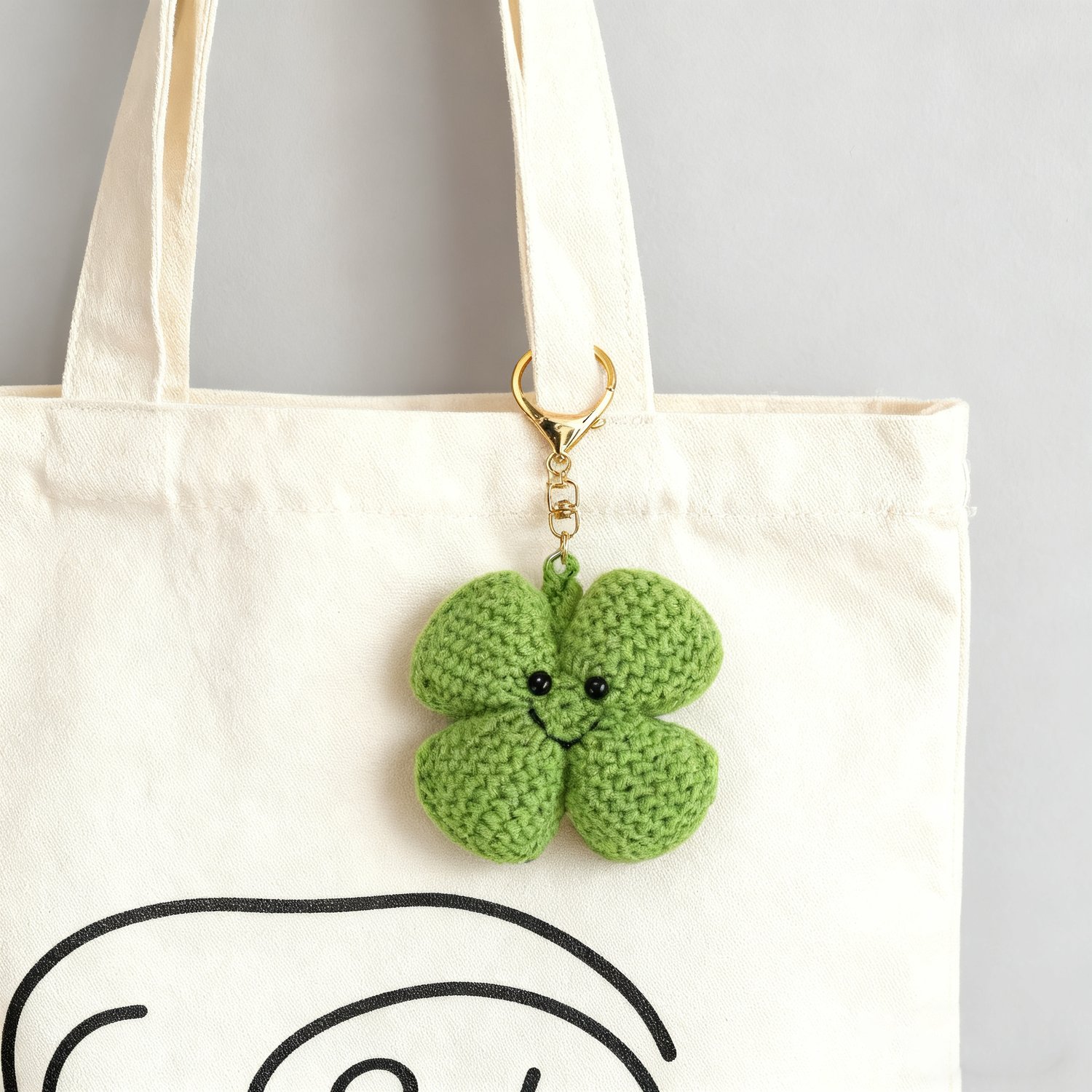 Crochet Four Leaf Clover Keychain Kit