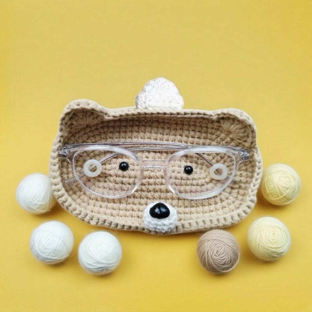 Crochet Bear Eyeglass Case Kit for Beginners